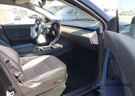 2022 Tesla Model Y Long Range Dual Motor All-Wheel Drive from USA, damaged, VIN 7SAYGDEE8NF346352